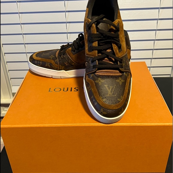 Louis Vuitton Other - Authentic New Louis Vuitton Suede Trainer Sneakers Mens size 7.5